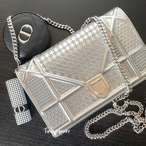 Dior Diorama Micro-Canage Wallet On Chain
